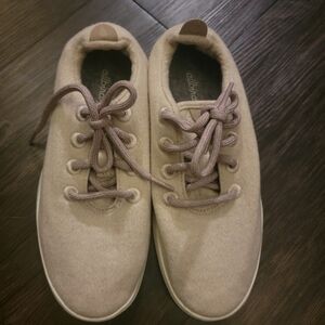 Allbirds cream wool runners size 8